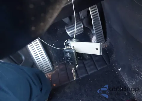 2013 Volkswagen Gti из США, поврежденный, VIN WVWHD7AJ2DW126743